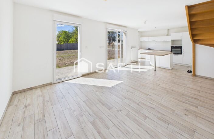 Maison récente avec 4 chambres et un garage — photo 2