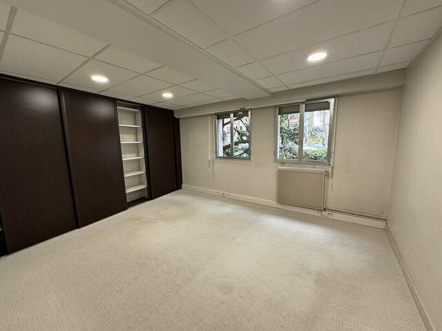 à VENDRE — photo du bien