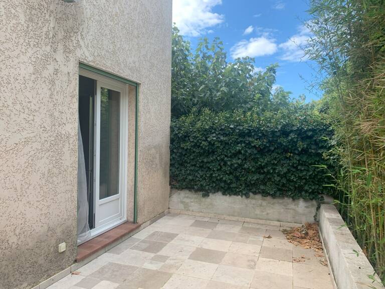 PUGET-VILLE, proche commodités, maison de village de type T4 sur — photo 1