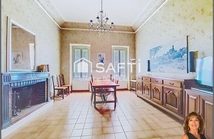 Maison de ville avec extérieur, stationnement et dépendance indépendante en plein centre ville! — photo 3