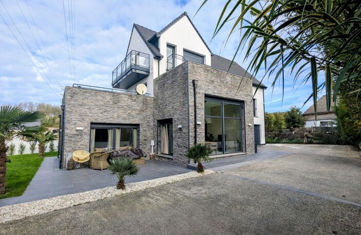 MAISON D'ARCHITECTE - 5 CHAMBRES - BUREAU - JARDIN — photo 2