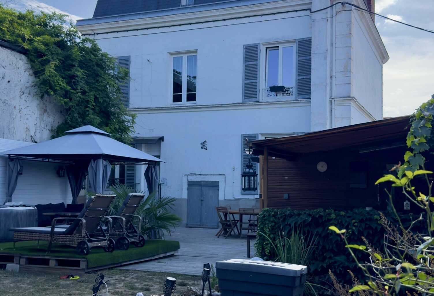 Vente Demeure 9 pièces — photo 1