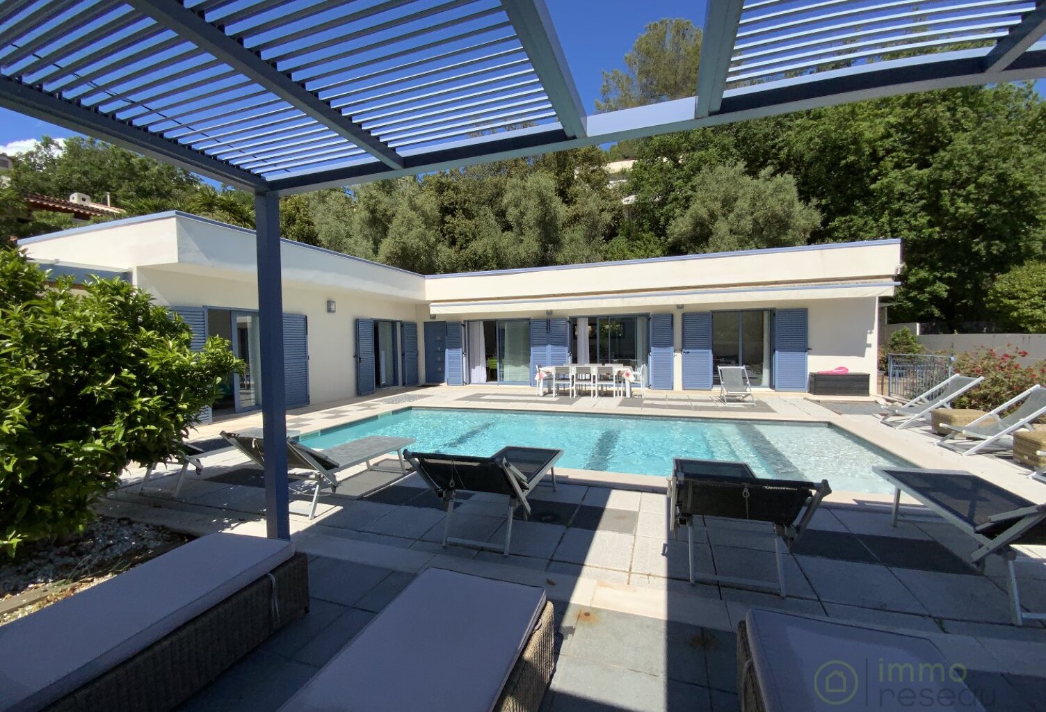 Maison — photo 1