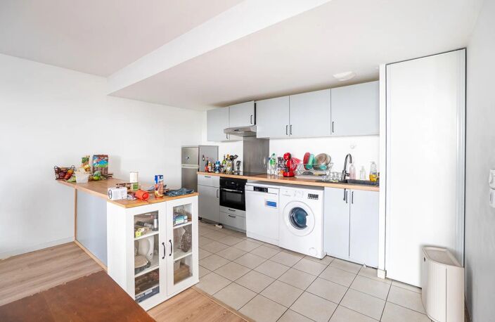Bacalan : un duplex familial ouvert sur son jardin — photo 4