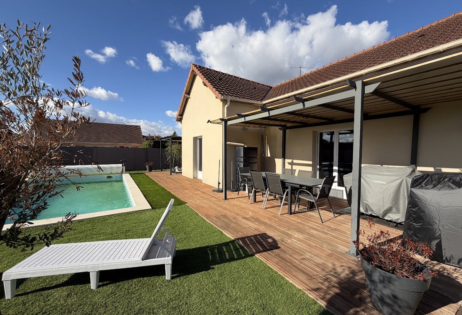 Maison — photo 1