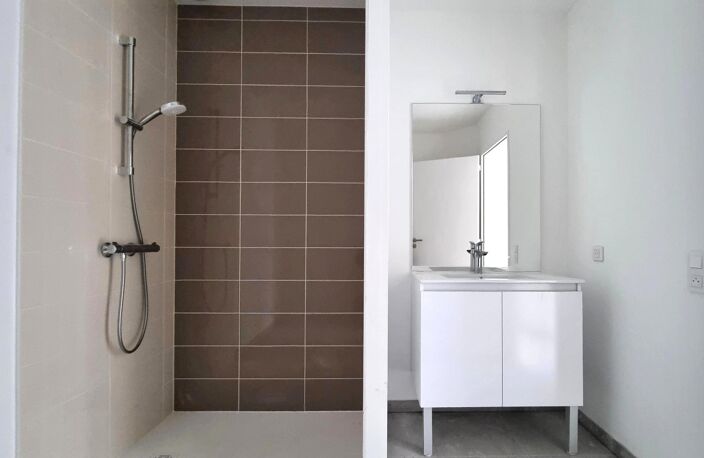 Maison T3 neuve de plain pied — photo 2