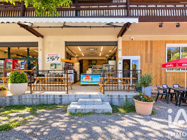 Vente Alimentation 337 m&sup2; — photo 1
