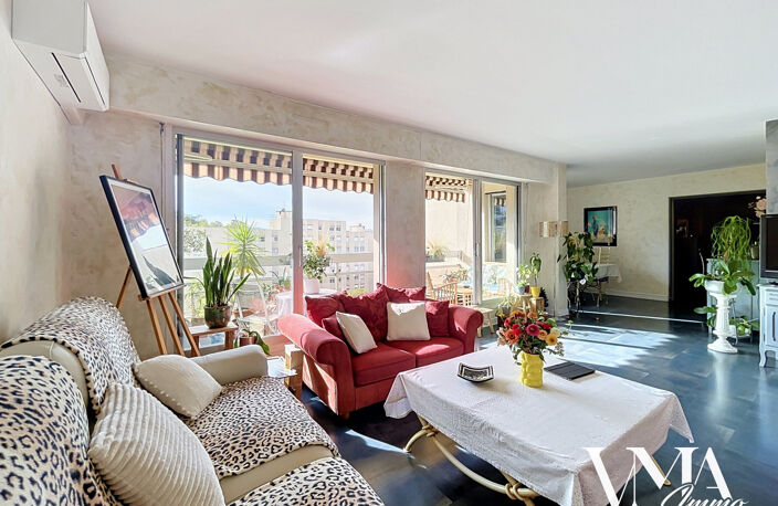 Appartement T5 de 118 m2 Climatisé avec balcon Sud-Ouest, vu — photo 4