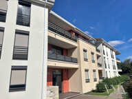 Beau T4 avec loggia , cave , garage et parking dans résidenc — photo 2
