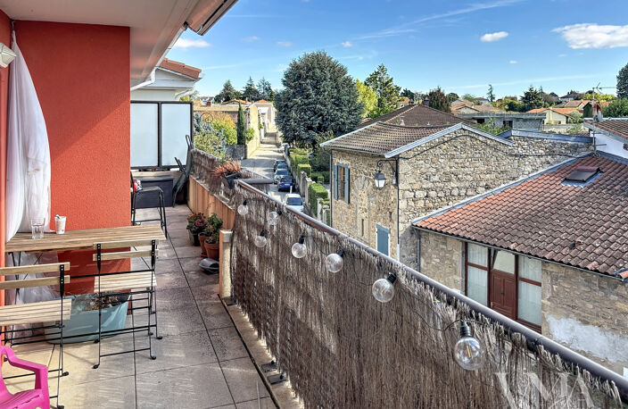 Beau T4 avec loggia , cave , garage et parking dans résidenc — photo 5