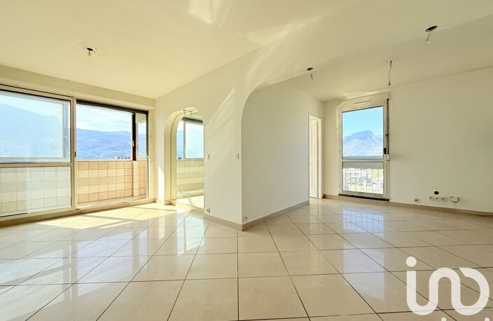 Vente Appartement 4 pièces — photo 2