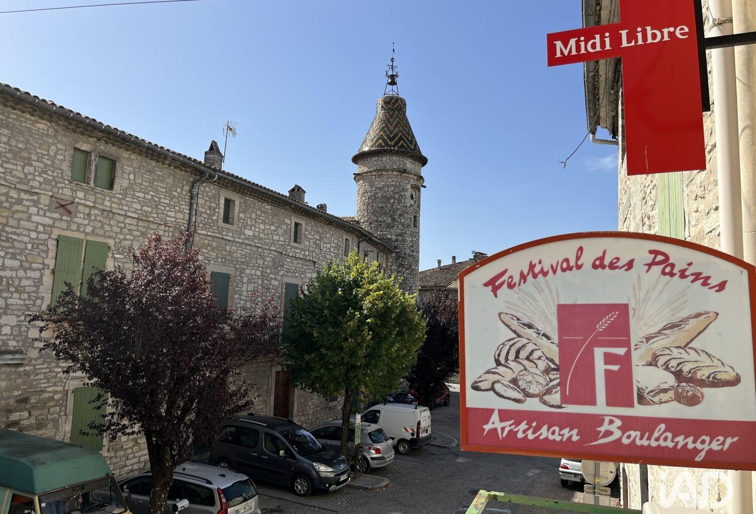 Location Boulangerie 85 m&sup2; — photo 1
