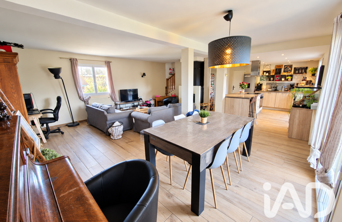 Vente Maison/villa 6 pièces — photo 2