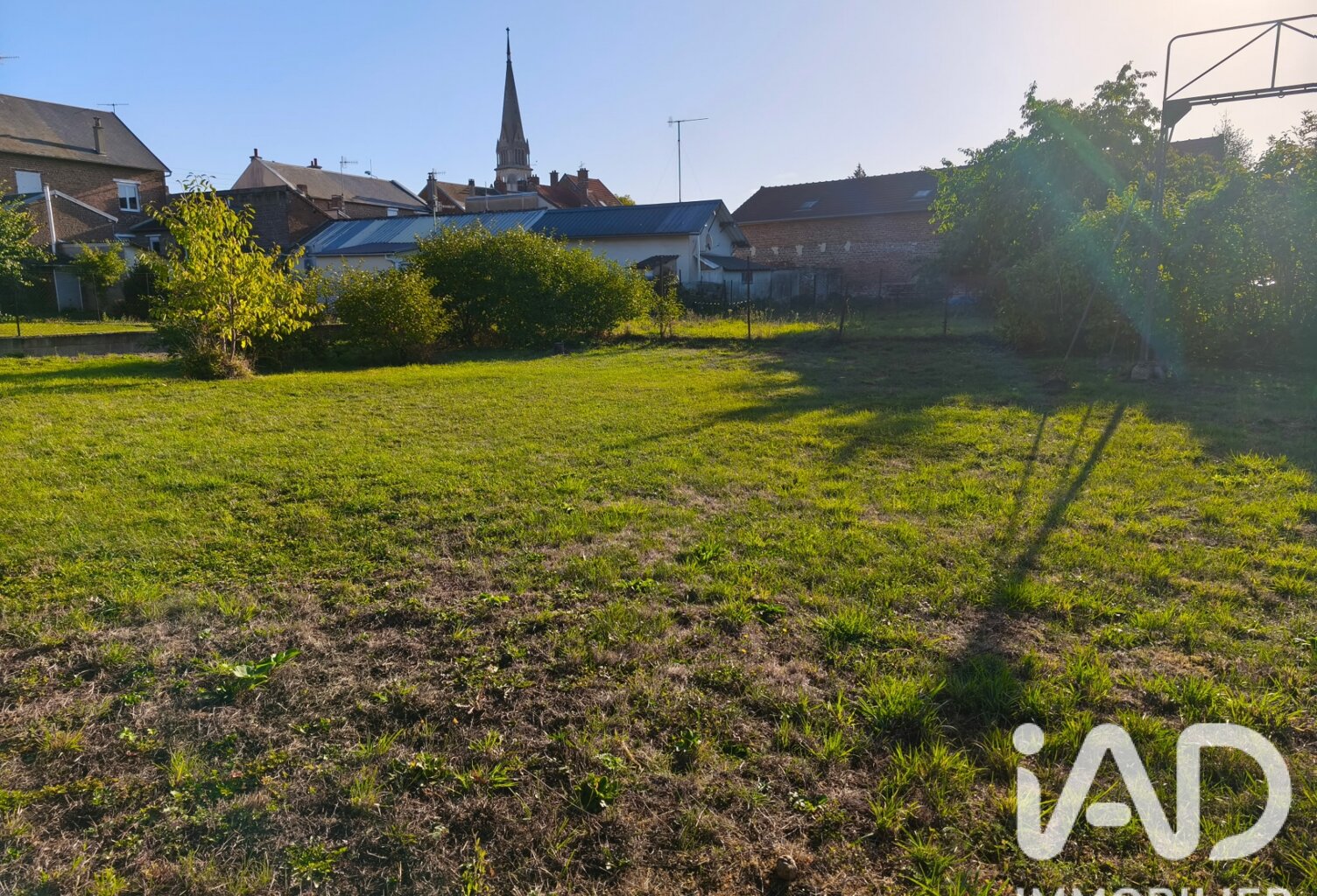 Vente Surface diverse 1 021 m&sup2; — photo 1