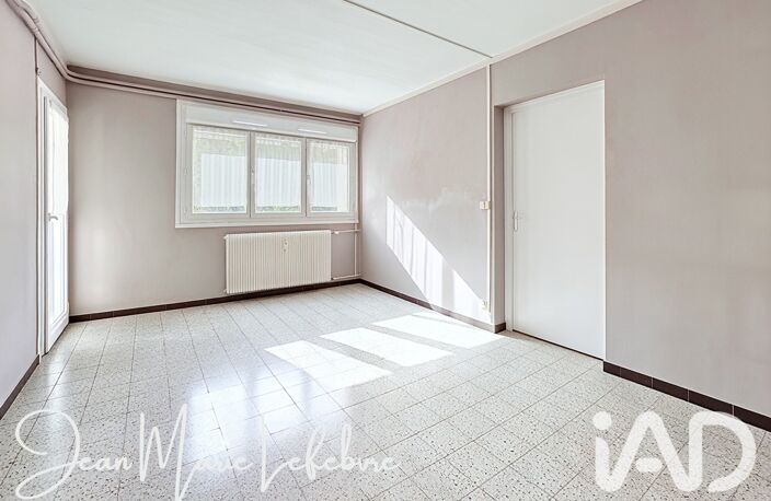 Vente Appartement 3 pièces — photo 2