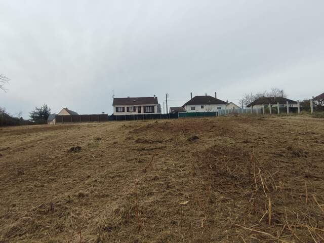 Vente Terrain à bâtir 2 177 m&sup2; — photo du bien
