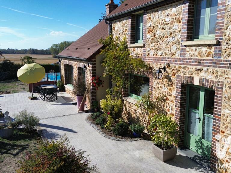 Vente Maison/villa 5 pièces — photo 1