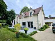 Vente Maison/villa 8 pièces — photo 2