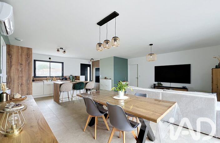Vente Maison/villa 5 pièces — photo 2