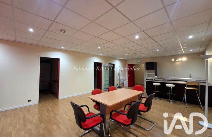 Vente Boutique/Local commercial 230 m&sup2; — photo 3