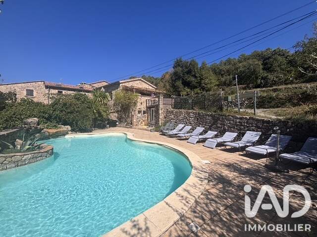 Vente Maison de village 7 pièces — photo du bien