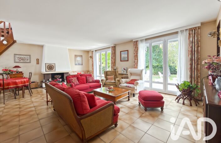 Vente Maison/villa 8 pièces — photo 3