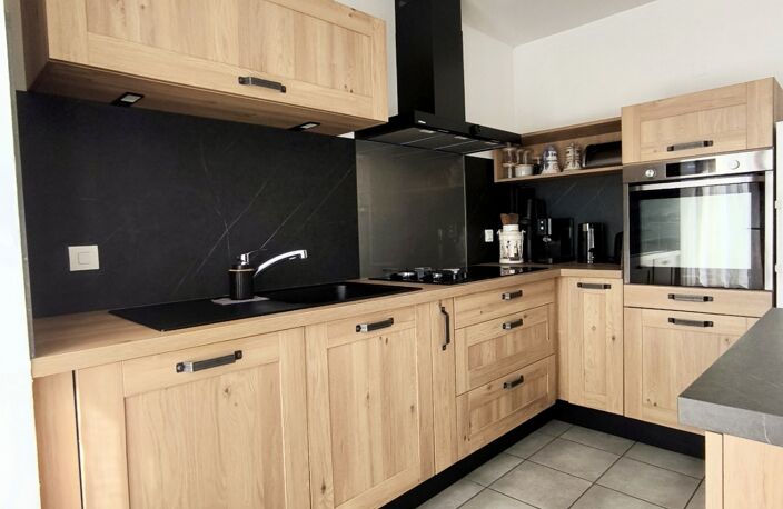 Vente Maison de campagne 5 pièces — photo 2