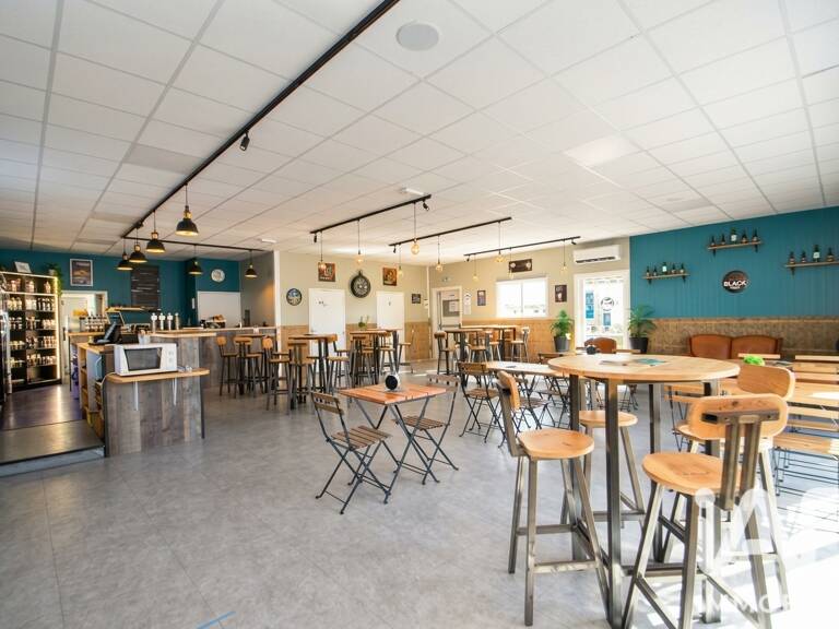 Vente Alimentation 130 m&sup2; — photo 1