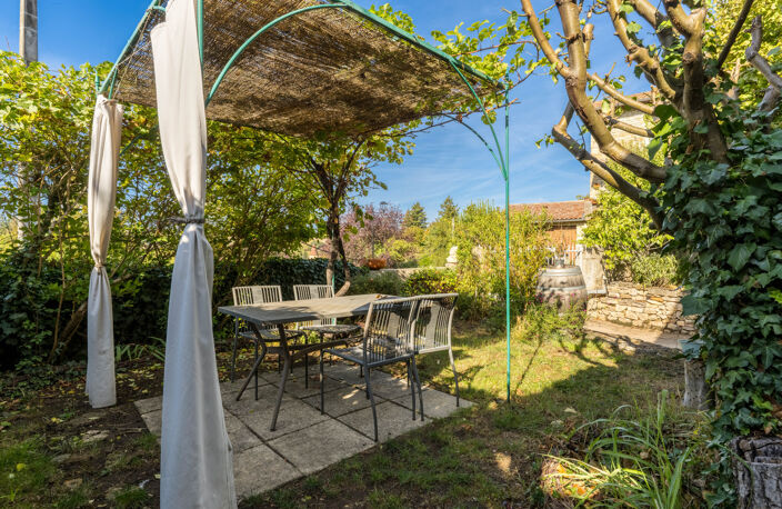 NORD LYON,BEAUJOLAIS PIERRES DOREES,MAISON DE HAMEAU, 110 m2 hab,4 chambres, jardin, vue — photo 3