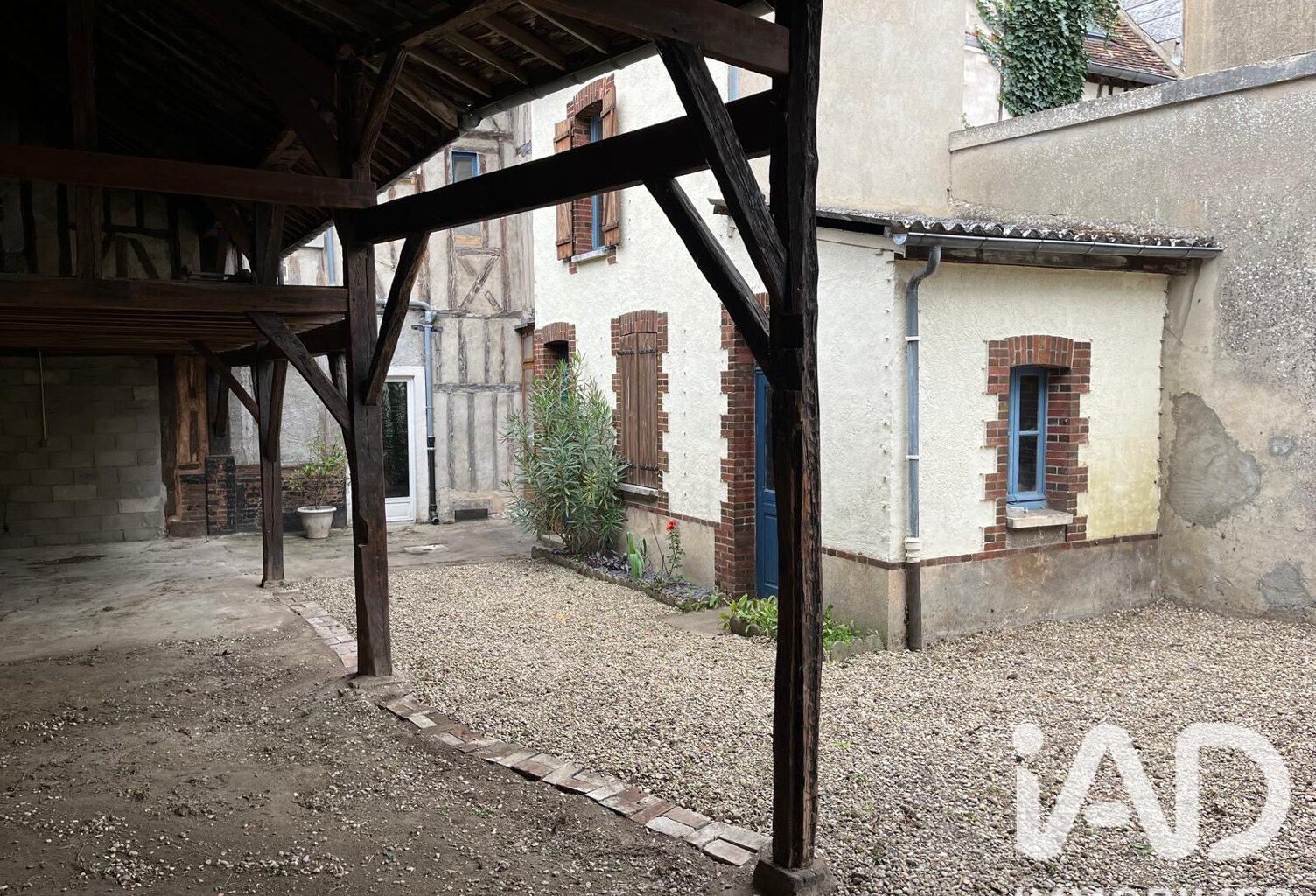 Vente Immeuble 95 m&sup2; — photo 1