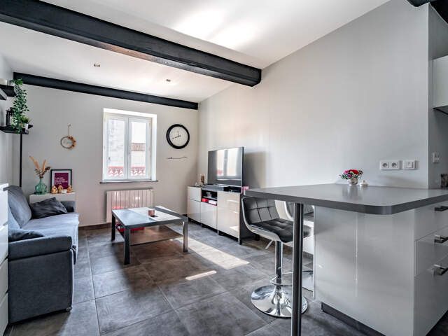 Plein centre, appartement T2 de 40m2 avec garage fermé. — photo du bien