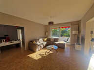 LOCATION ECULLY 69130 APPARTEMENT 4 PIECES 3 CHAMBRES EXCELLENT ETAT BALCON CAVE PARKING EN SOUS SOL ENVIRONN — photo 4