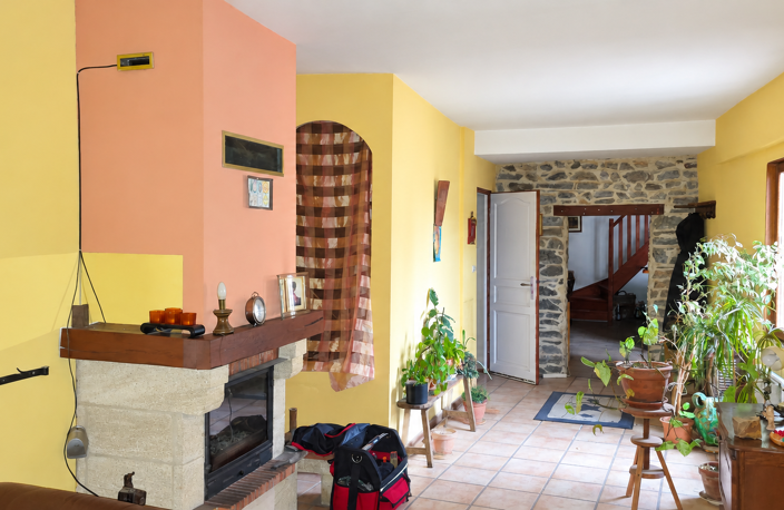 VALSONNE   Maison de village 104 m2 avec garage, atelier et — photo 2