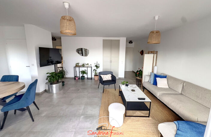 Superbe appartement 3 pièces avec terrasse en dernier étage — photo 4