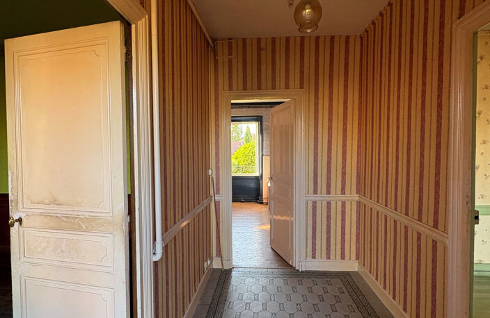 Roanne, quartier Mulsant, proche gare, Appartement de Type 3 — photo 5