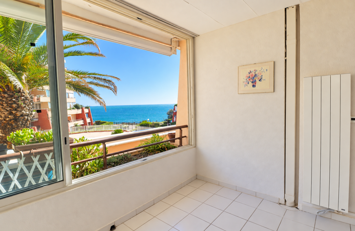 2 PIECES CABINE A LA CORICHE VUE MER — photo 2