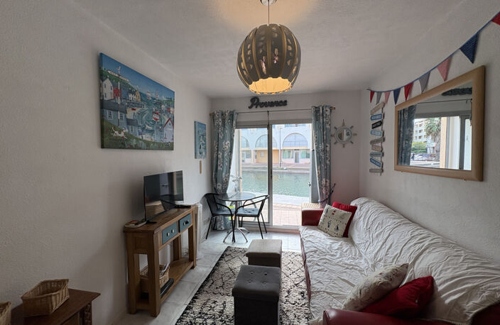 Appartement T2   cabine  SH 30 M2  loggia — photo 4