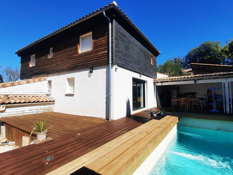 À VENDRE  - BELLE VILLA  AVEC PISCINE - SECTEUR QUISSAC — photo 1