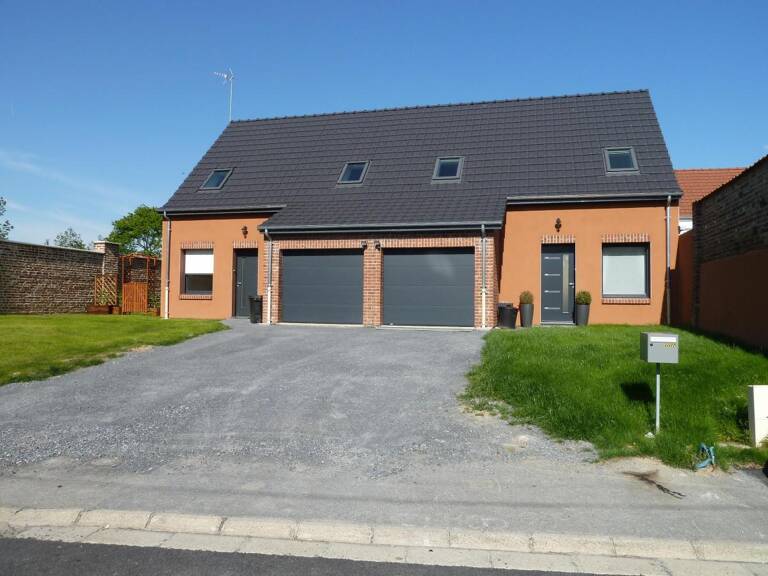 Maison à louer à FECHAIN — photo 1