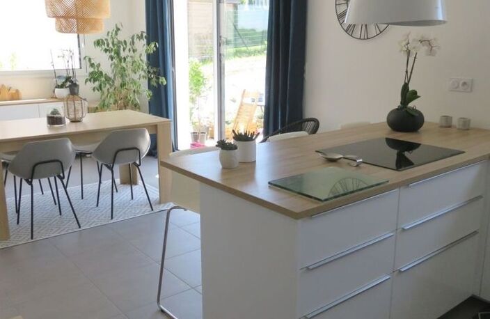 T3 D'EXCEPTION A 2MN DE LA PLAGE DES CAPUCINS  — photo 2