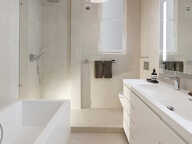 VISITABLE !  LA CIOTAT MAGNIFIQUE T3 DE 82 M2 AVEC GRANDE TERRASSE DE 25 M2 — photo 4