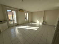 A LOUER BUREAUX 30 M RUE D'ANTIBES — photo 2