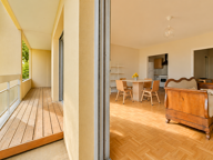 T2 lumineux avec terrasse donnant sur parc verdoyant — photo 3