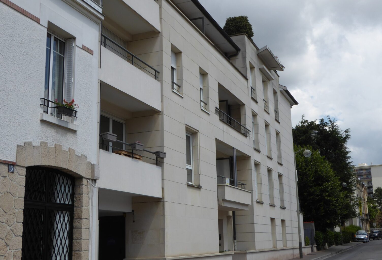 Beau type 2 avec garage — photo 1
