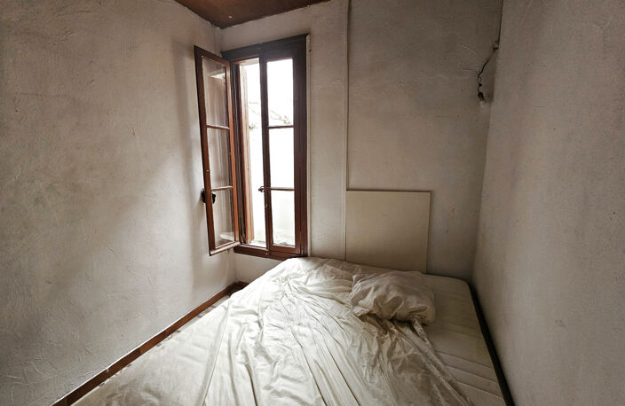 Maison avec cour  LE GRAU DU ROI — photo 2