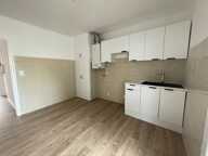 APPARTEMENT T4 RENOVE AVEC GARAGE INDIVIDUEL - QUARTIER SAINT MARTIN — photo 3