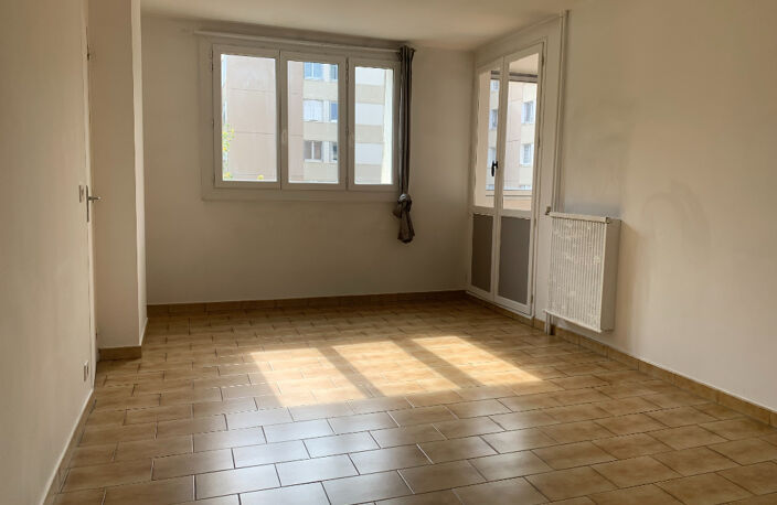 Appartement 4 pièce(s) 79.77 m2 — photo 2
