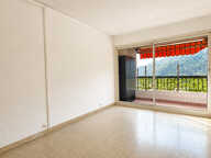 Appartement La Trinite 3 pièces 60 m2 cave et 2 places de parkings ext. — photo 4