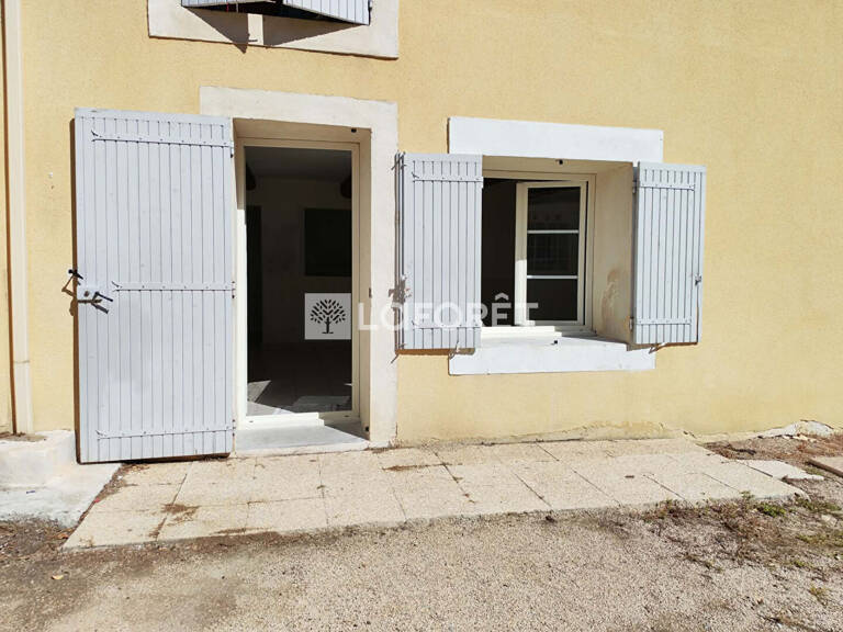 Appartement Entraigues Sur La Sorgue 2 pièce(s) 56 m2 — photo 1