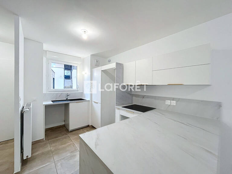 Appartement L Isle D Abeau 3 pièce(s) 69.45 m2 — photo 1